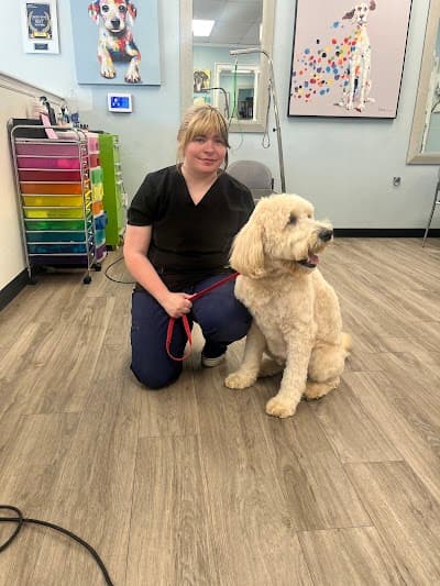 Osana's Pet Spa logo – Pet groomer in Olive Branch, MS