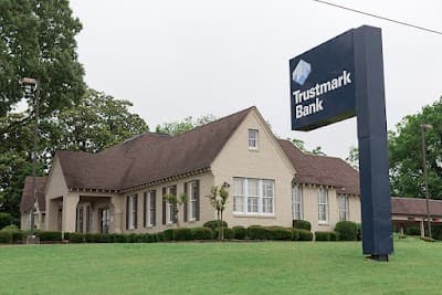 Trustmark logo – Bank in Olive Branch, MS
