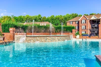 Annandale Gardens Apartments logo – Apartment complex in Olive Branch, MS