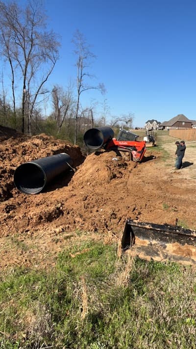 D's Lawn and Landscapes logo – Landscaper in Olive Branch, MS