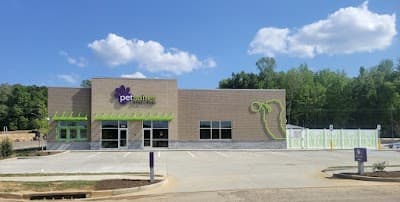PetSuites Olive Branch logo – Pet boarding service in Olive Branch, MS