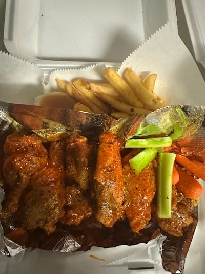 AAA Burgers N Things logo – Hamburger Restaurant in Olive Branch, MS