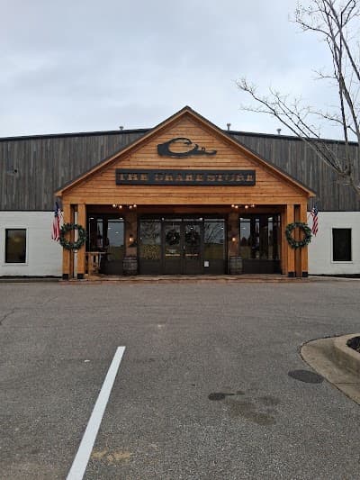 Drake Waterfowl Distribution Center logo – Warehouse in Olive Branch, MS